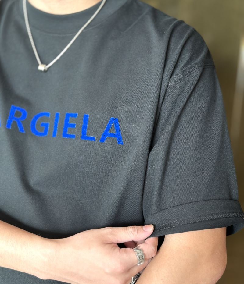 Balenciaga T-Shirts